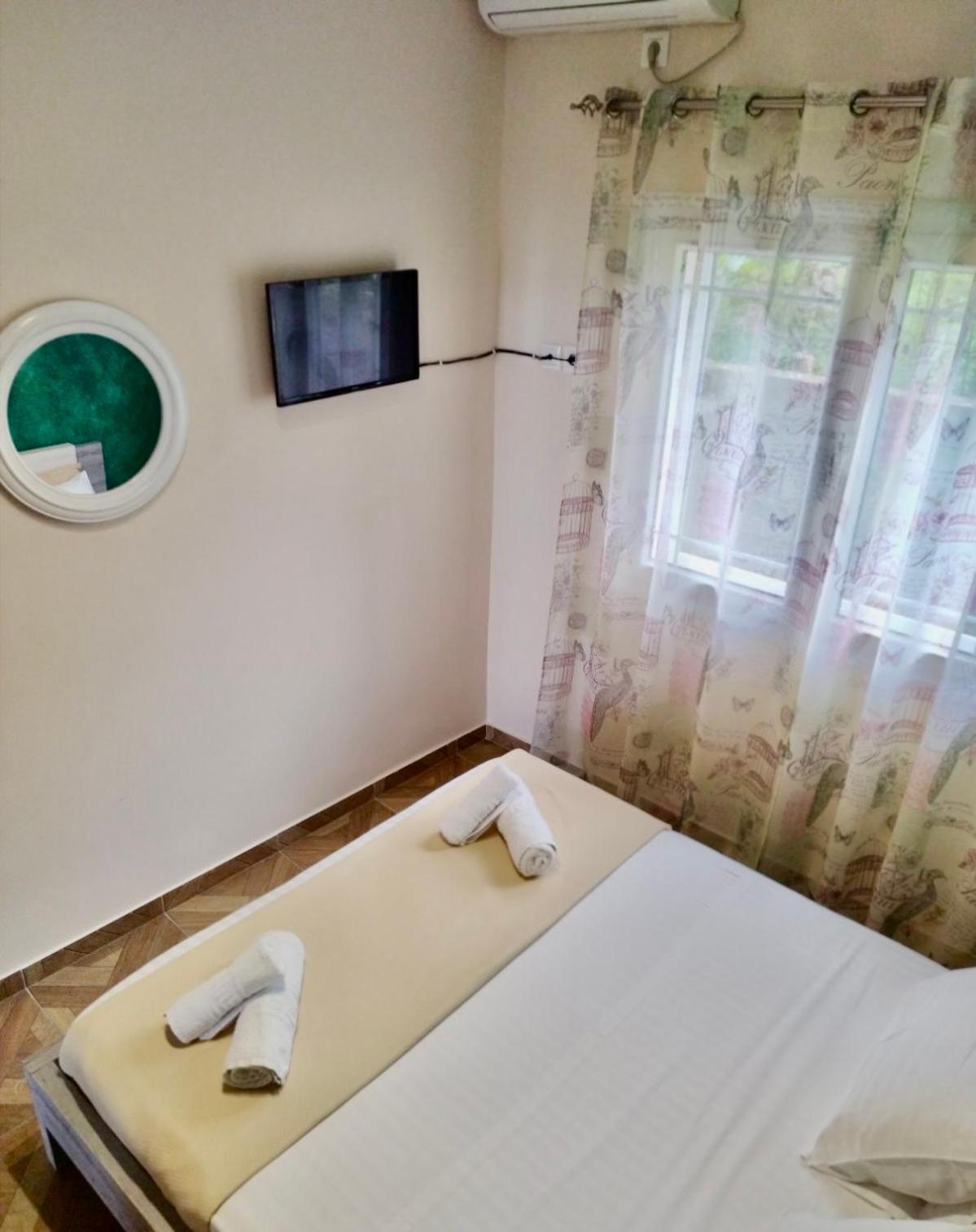 Dagos Rooms เดอร์มี ภายนอก รูปภาพ